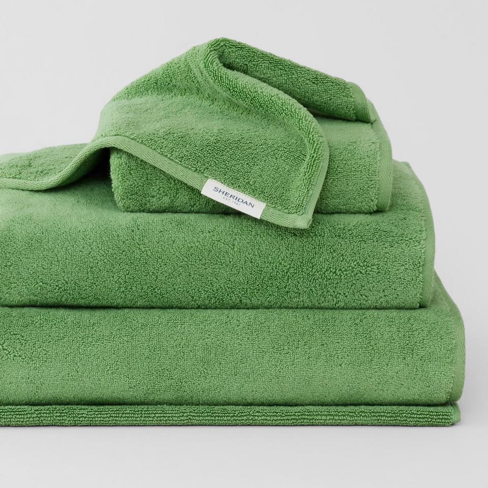 Sheridan Aven Towel Collection