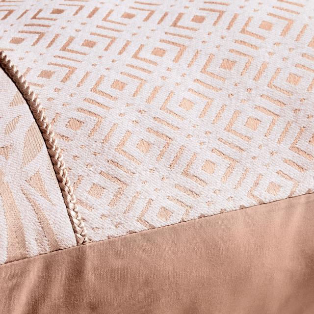 Sheridan Erena Breakfast Cushion