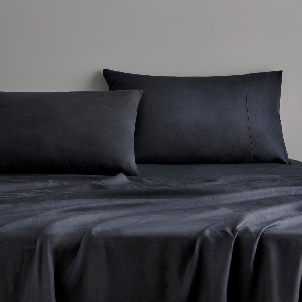 Abbotson Linen Fitted Sheet in Carbon