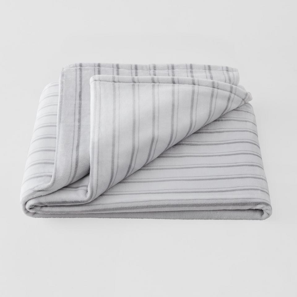 Sheridan Outlet Wide Stripe Plush Blanket