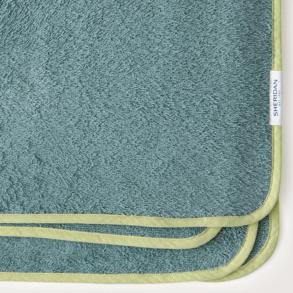 Everyway Towel Collection in Arctic Green