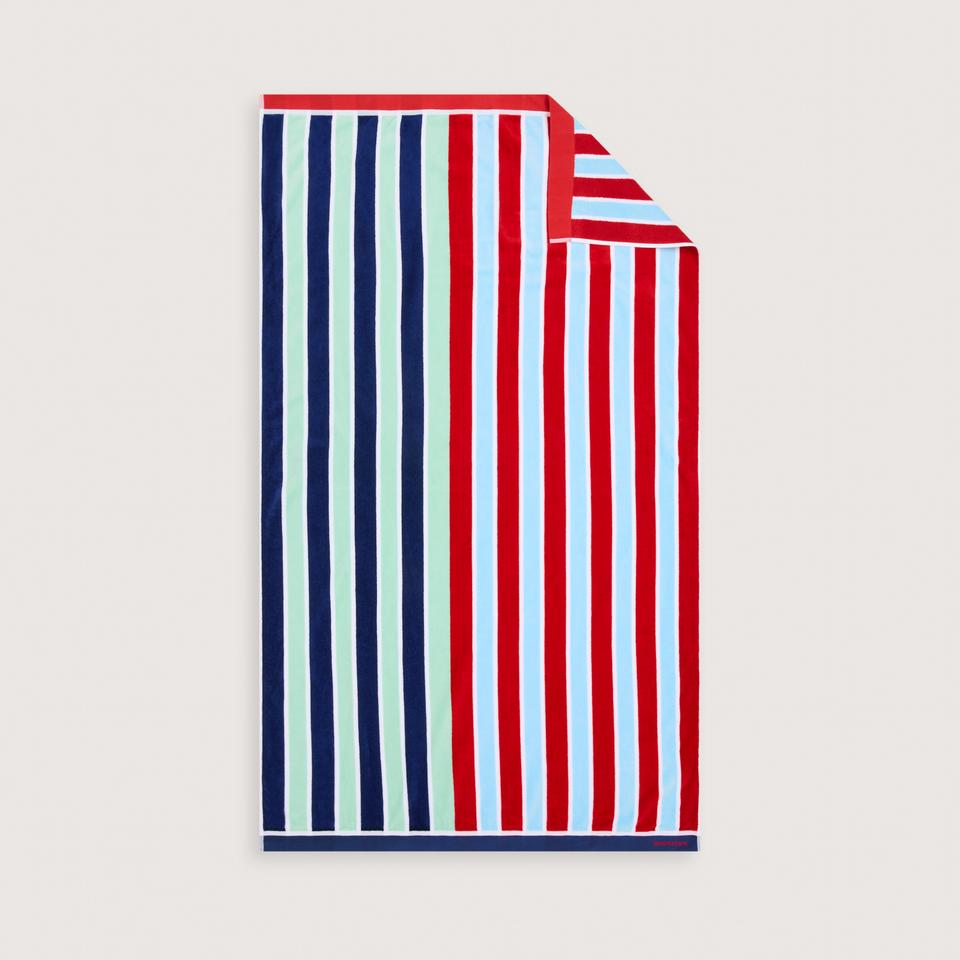 Ocean Bay Beach Towel in Antique Red