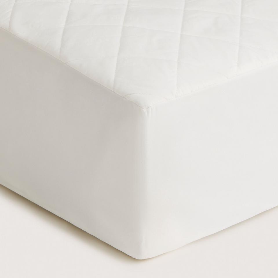 Cool & Cotton Waterproof Quilted Pillow Protector in Pure White