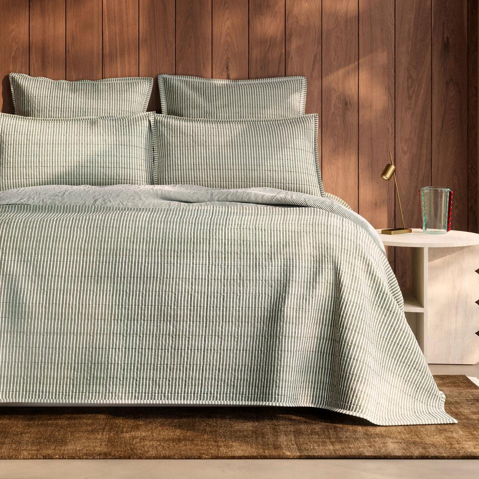 Reilly Stripe Duo Bed Cover in Jungle