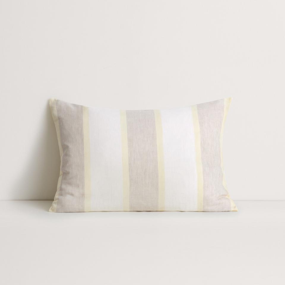 Ammes Breakfast Cushion in Brulee
