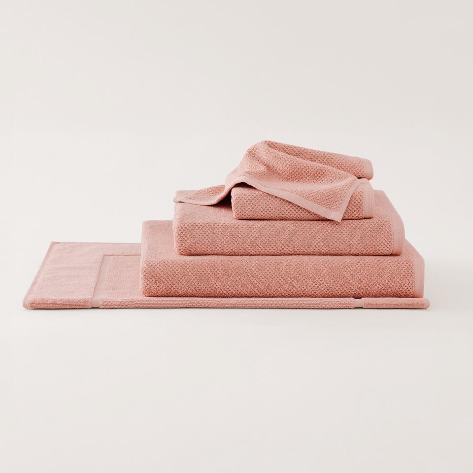 Austyn Towel Range in Hibiscus