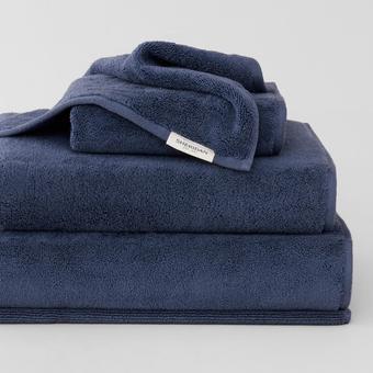 Sheridan Aven Towel Collection