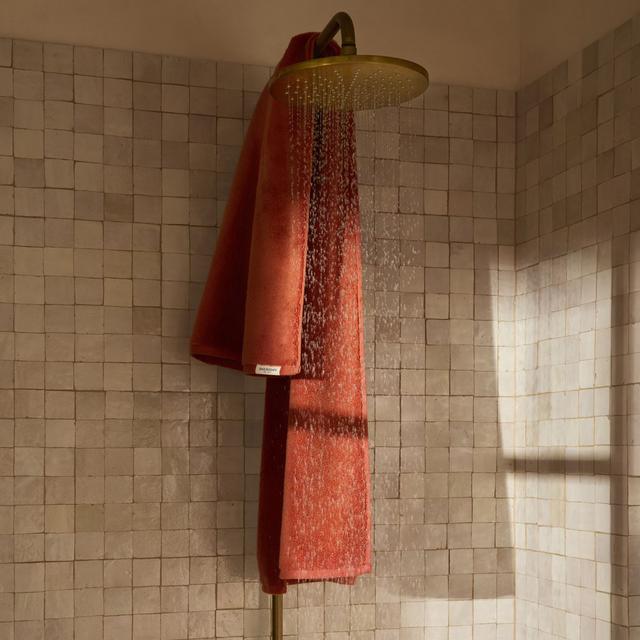 Sheridan Aven Towel Collection
