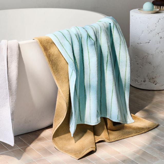 Sheridan Aven Towel Collection