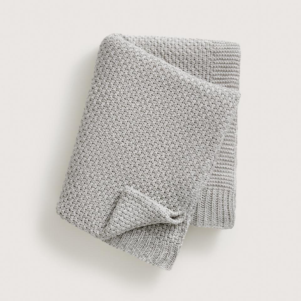 Caral Throw in Grey