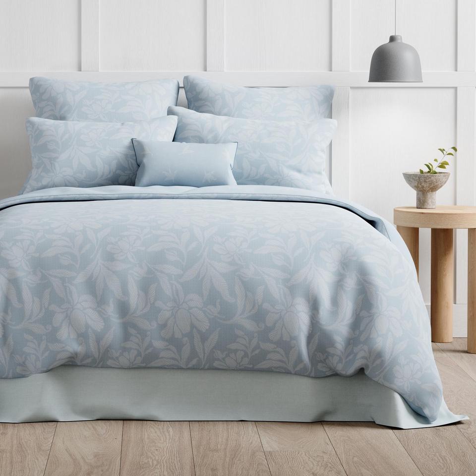 Sheridan Clemetis Quilt Cover Set