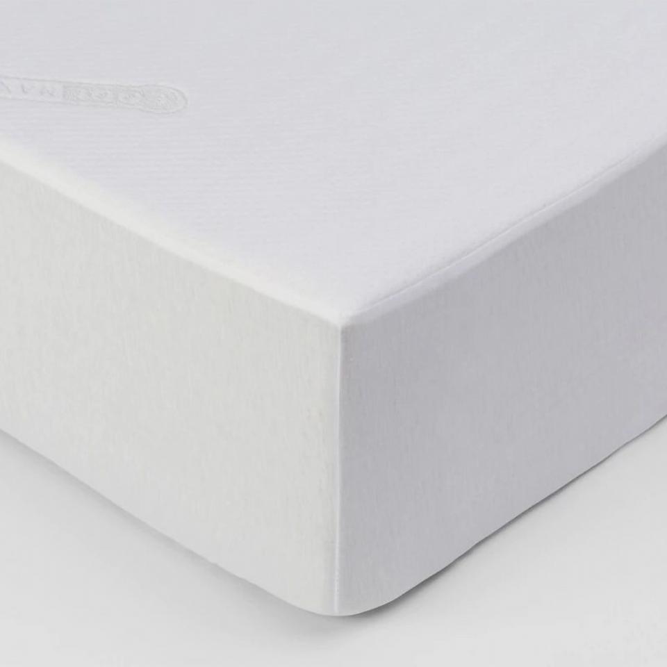 Sheridan Dunlopillo All Year Comfort Coolmax Mattress Protector