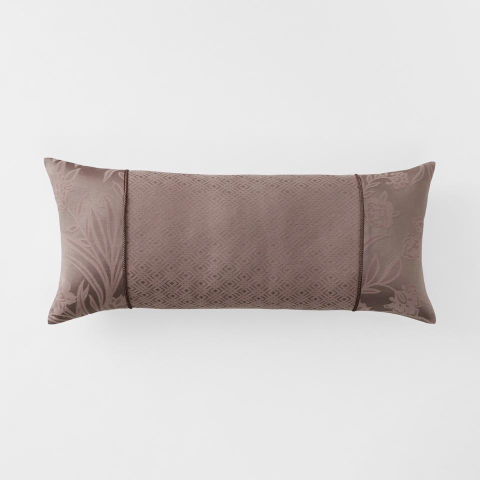 Sheridan Erena Breakfast Cushion