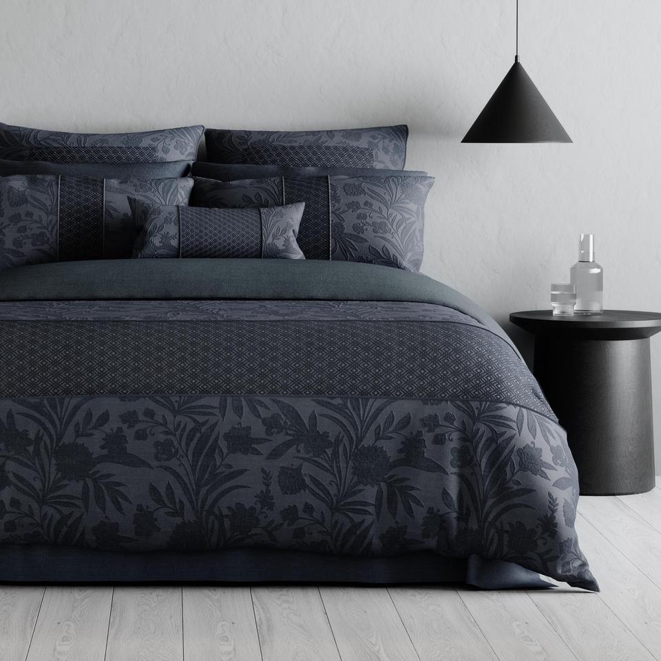 Sheridan Erena Breakfast Cushion