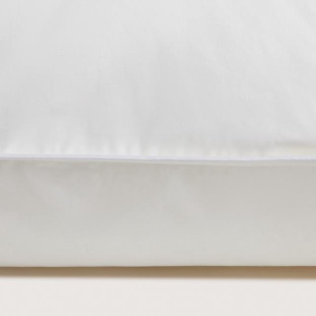 Sheridan Everyday Luxury U-Shape Pillow