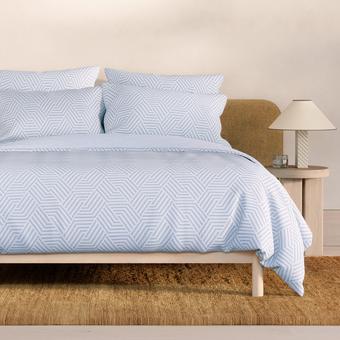 Sheridan Hellison Quilt Cover Set (clear blue)