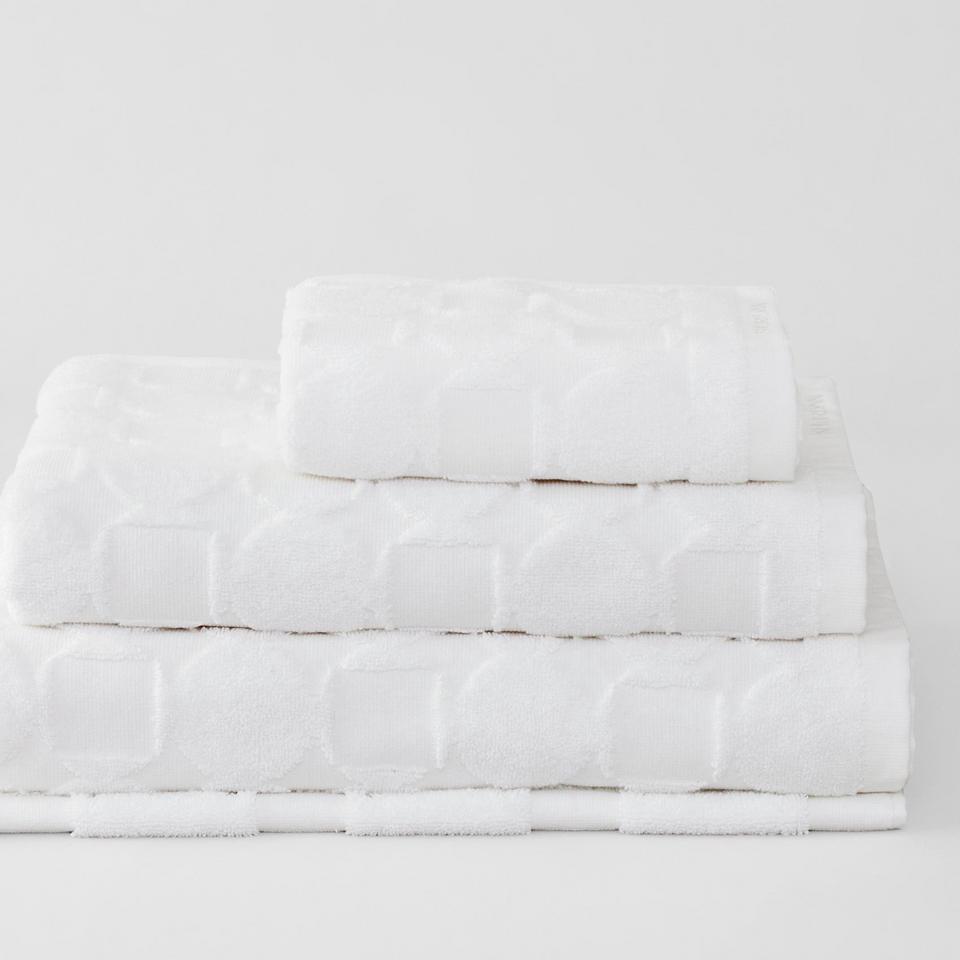Sheridan Jespar Towel Collection