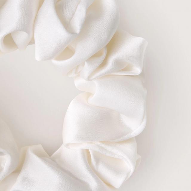 Sheridan Lanham Silk Scrunchie