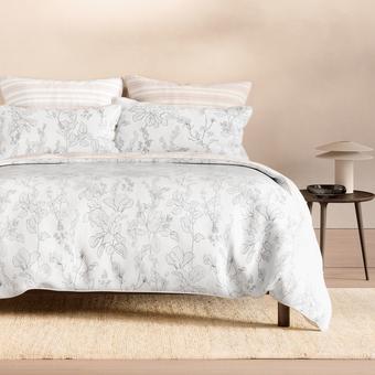 Sheridan Nieves Quilt Cover Set (White)