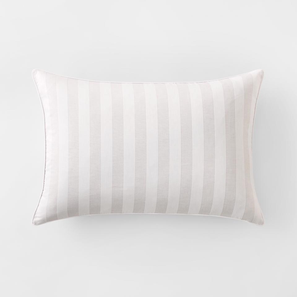 Sheridan Nottaro Cushion