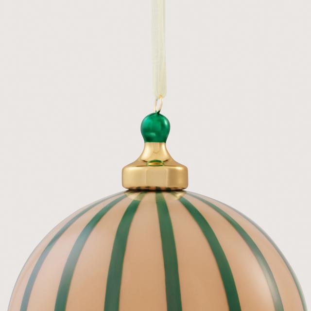 Sheridan Opaque Vertical Stripe 10cm Ball