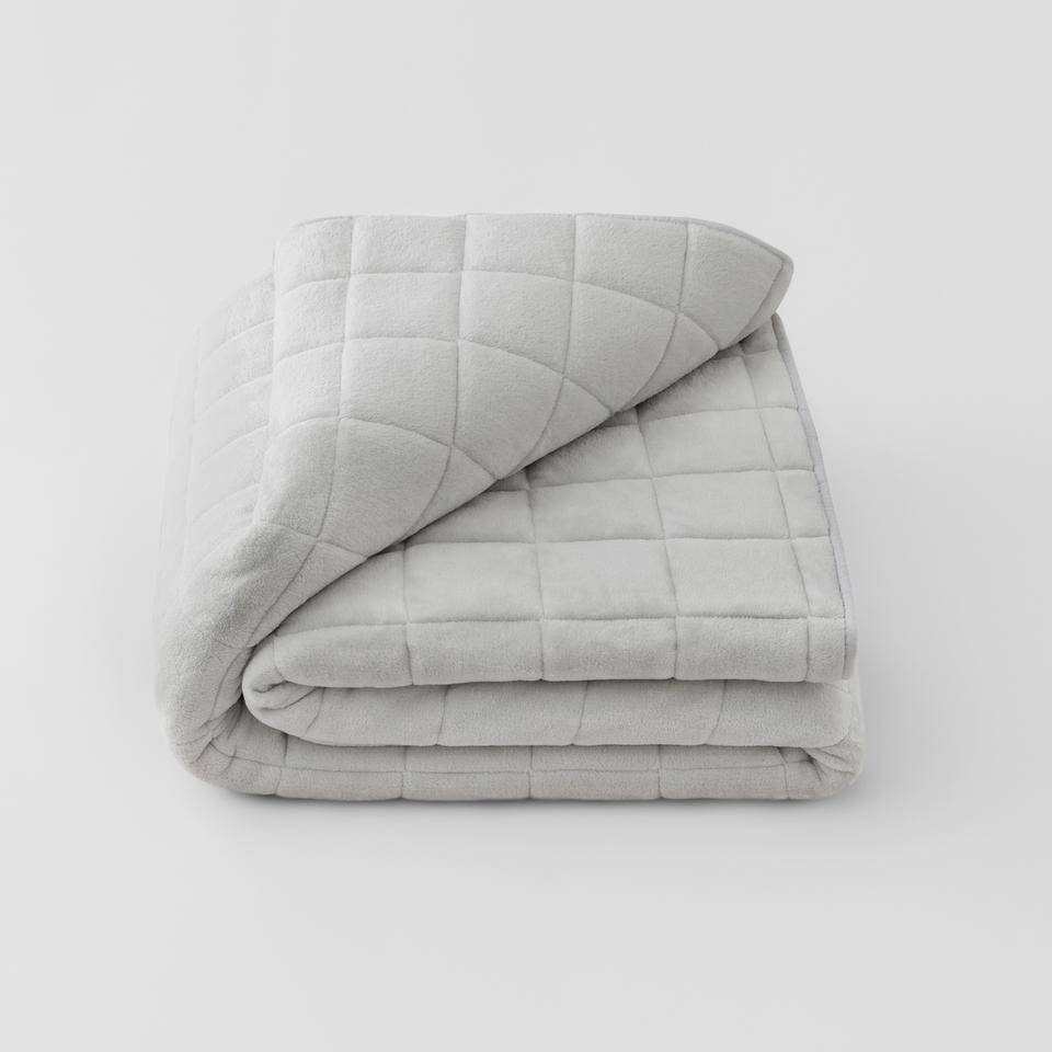 Sheridan Outlet Plush Quilted Blanket