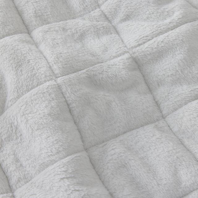 Sheridan Outlet Plush Quilted Blanket