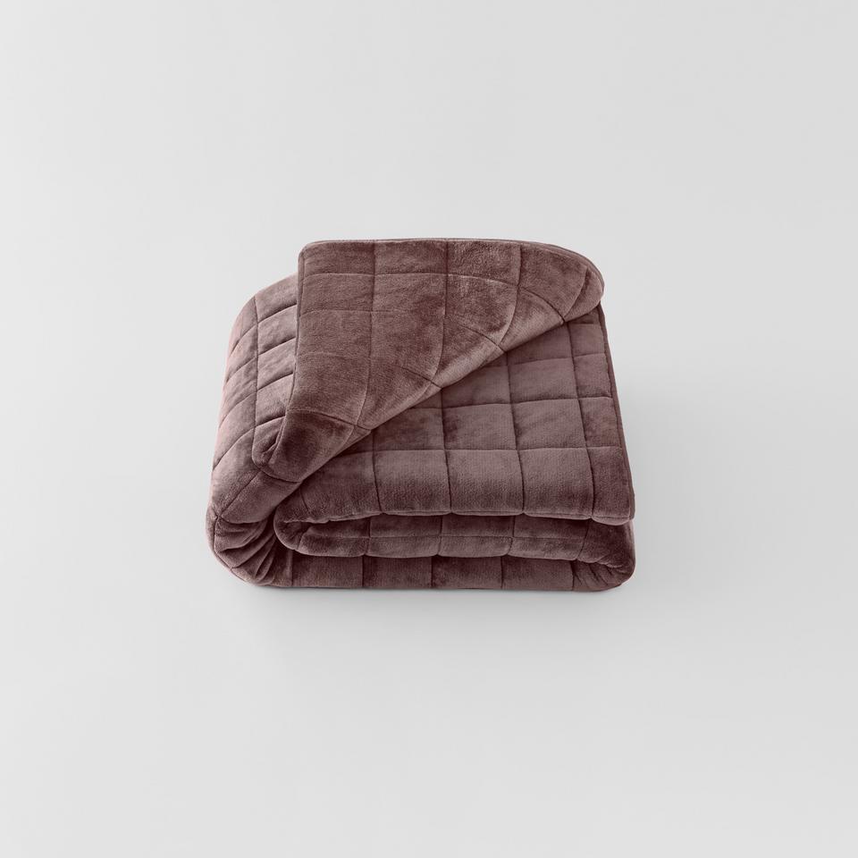 Plush Quilted Blanket Blanket in Cocoa