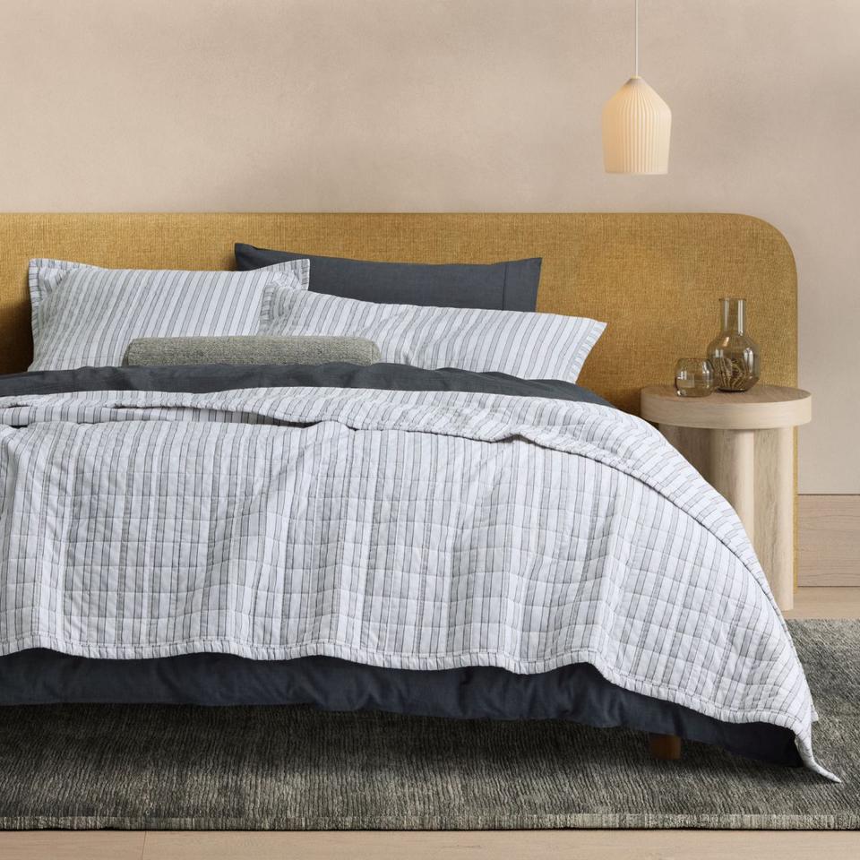 Sheridan Reilly Double Stripe Bed Cover