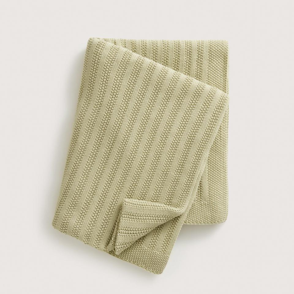 Remino Throw in Willow