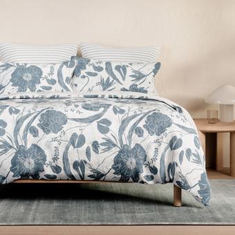 Sheridan Silla Quilt Cover Set (White)