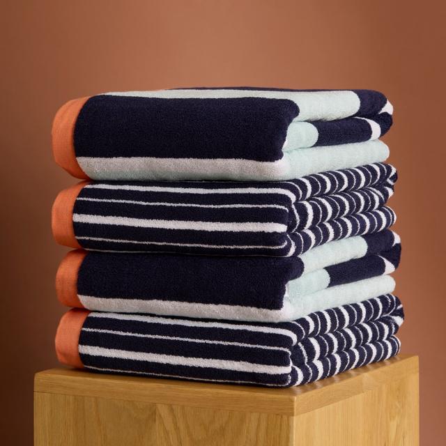 Sheridan Sleepsafe Beach Towel