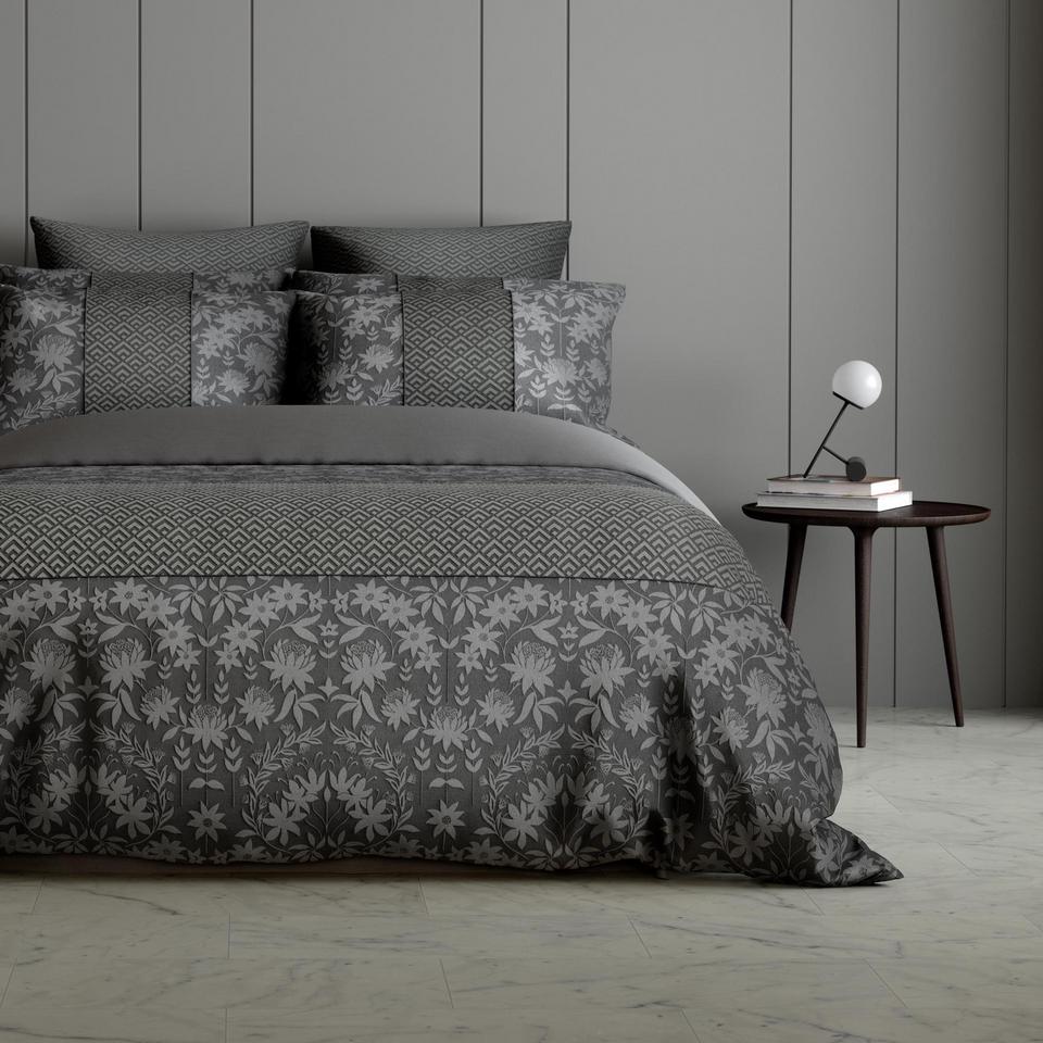 Sheridan Stedwell Cushion