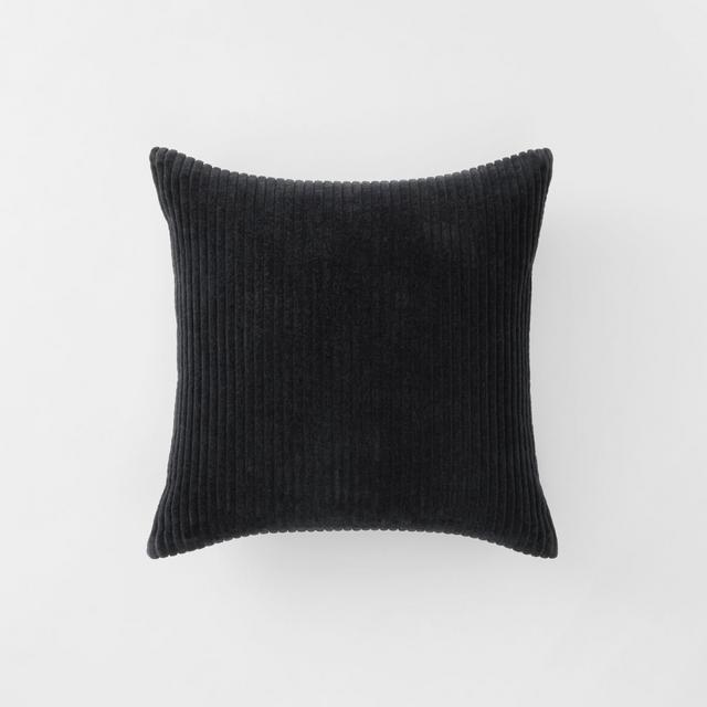 Sheridan Tami Cushion