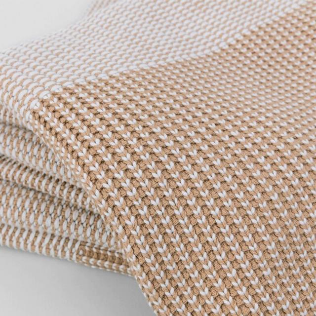 Sheridan Tomoson Throw Latte
