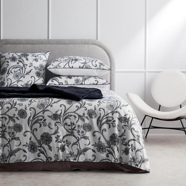 Traynor Pillowcase Pair in midnight