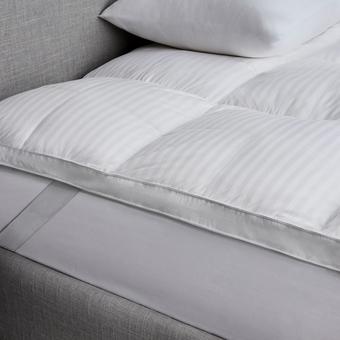 Sheridan Ultimate Dream Feather & Down Bed Topper (snow)