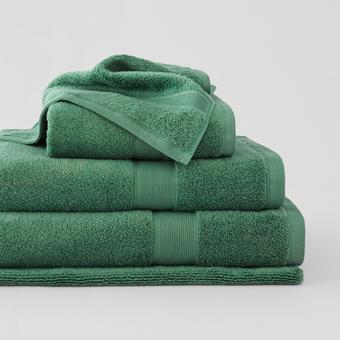 Sheridan Ultra-Light Luxury Towel Range (forest)