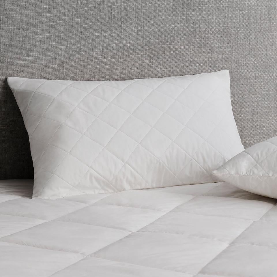 Sheridan Ultracool® Cotton Quilted Pillow Protector