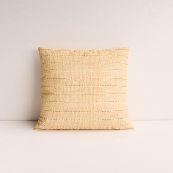 Sheridan Vado Square Cushion (golden olive)