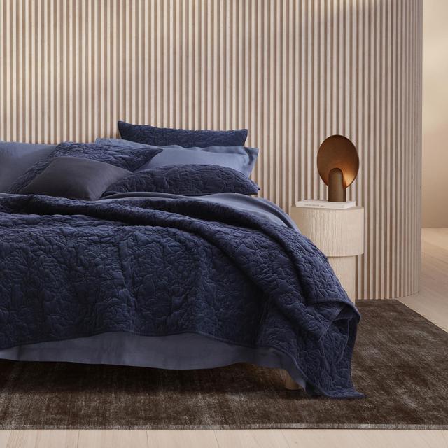 Sheridan Valencia European Sham